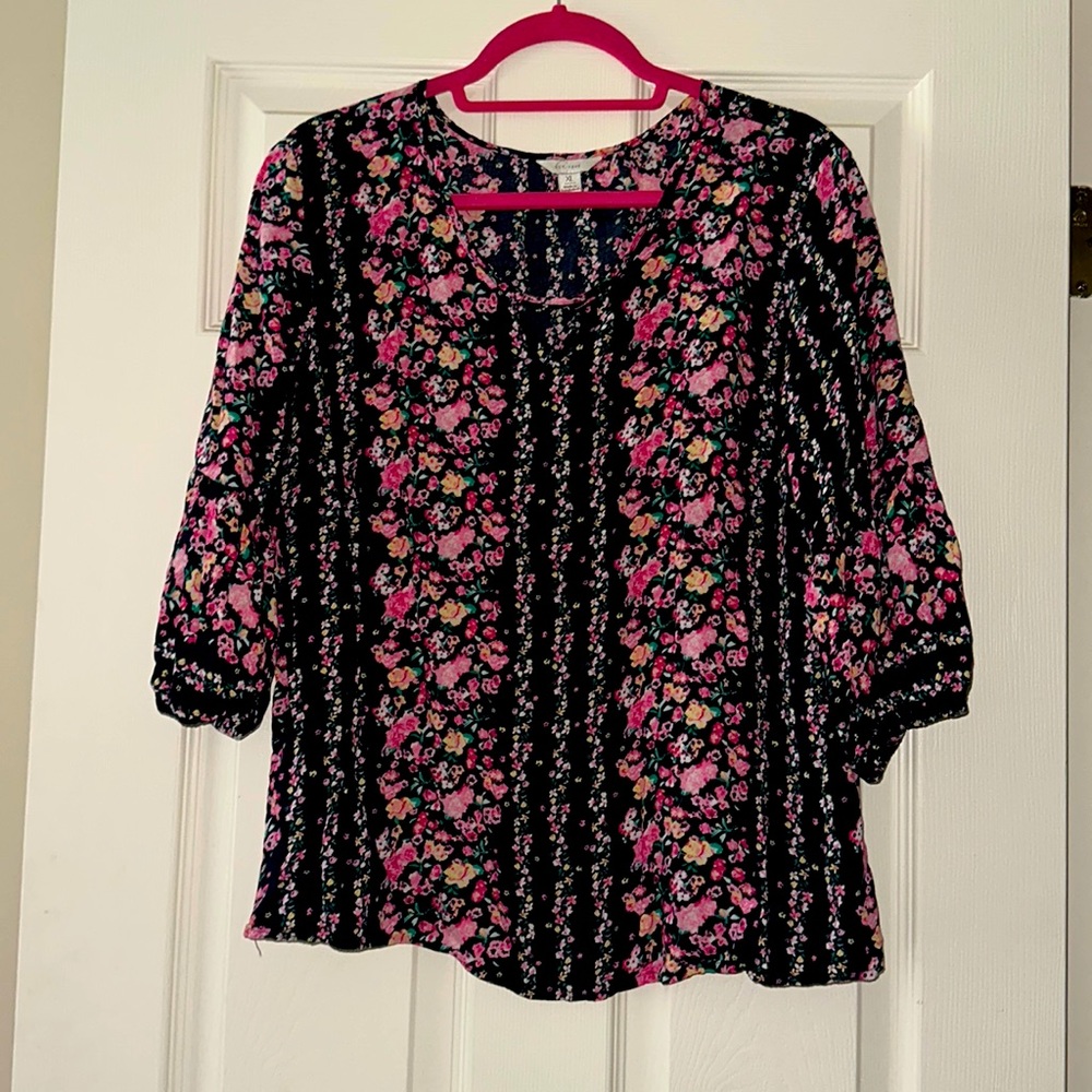 Navy Floral Top